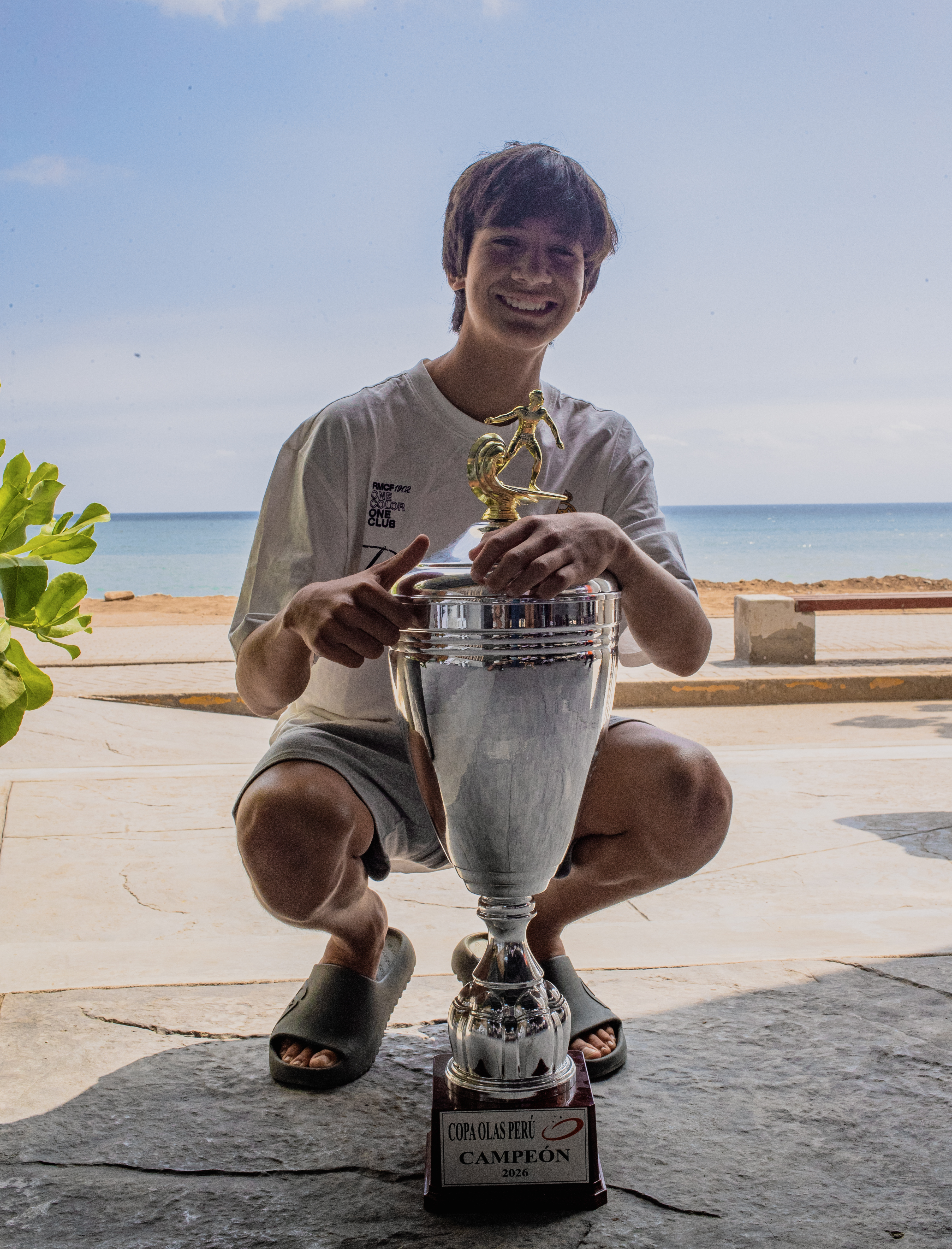 &iexcl;THIAGO CABRERA ES EL CAMPE&Oacute;N DE LA COPA OLAS PER&Uacute; 2026!